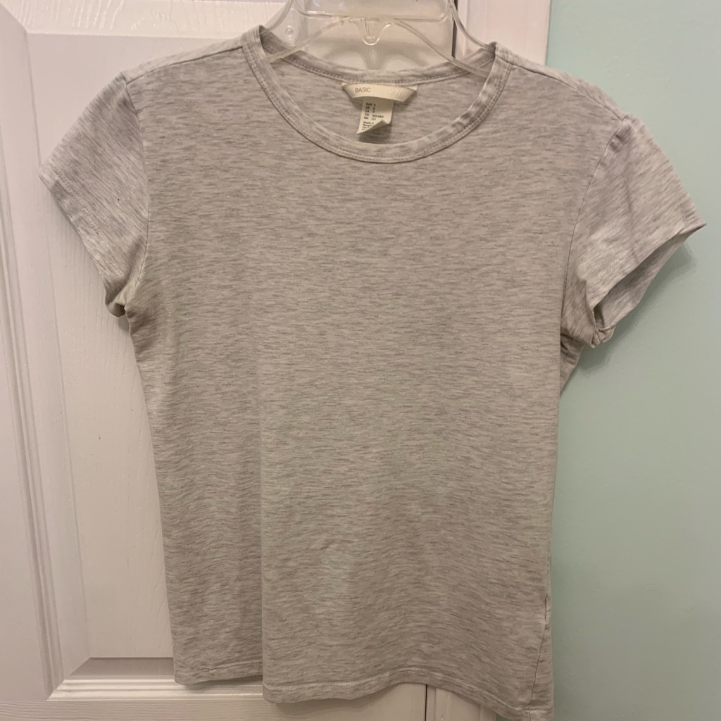 Hm Basic Tee Size Small